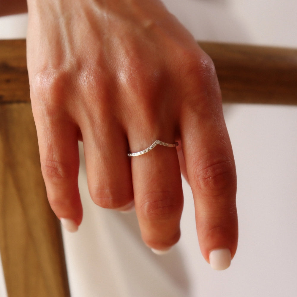 Rosevine Wishbone Ring