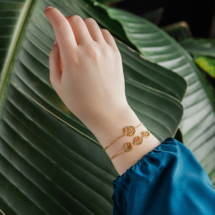 Signature Solo Rose Bracelet, earrings, stud earrings, anklet, bracelet, necklace, ring, 18k gold vermeil jewelry, online jewelry store, women jewelry, Roses Muse